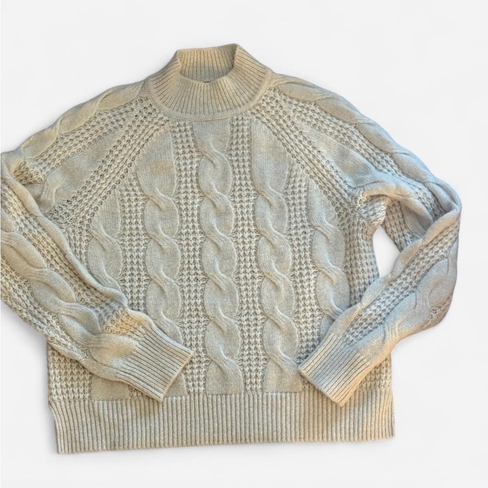 J. Crew Cable Knit Sweater Mock Neck Cream S Cozy Snow Day Cabincore Like New